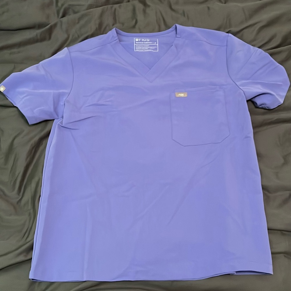 Figs men scrub top medium purple